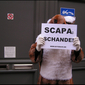 Dierenrechtenorganisatie Bite Back voert actie tegen kledingeketen Scapa in Antwerpen