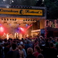 cameleon_stage_resize.jpg