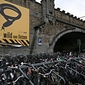 [Fotoreportage] 3000 fietsers vinden geen stalling aan het St-Pietersstation in Gent