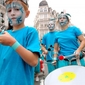 Paradid&#039;H2O laat zich gaan op de Zinneke Parade