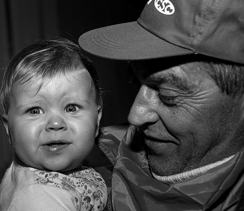 Click to begin slideshow 001_DSC_3971_600.jpg