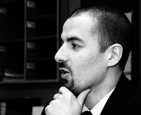 Click to begin slideshow 001_DSC_4706_450.jpg