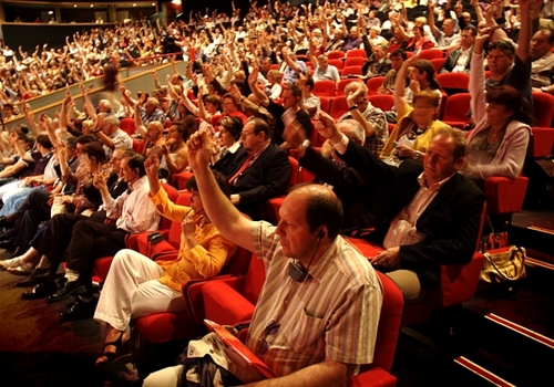Click to begin slideshow 001_DSC_9952_600.jpg