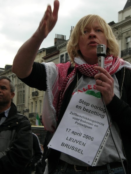 012maria spreekt.jpg