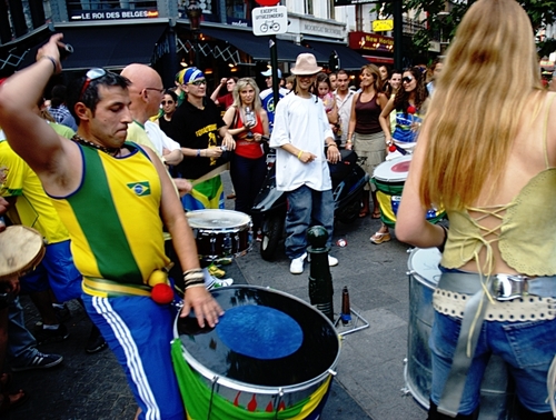 Click to begin slideshow 01_DSC_0135_600.jpg