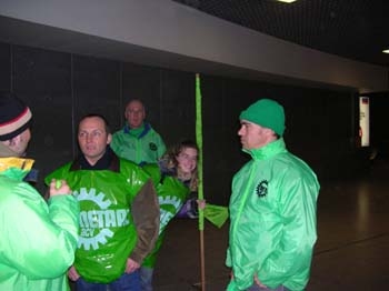 02122006 betoging voor VW 009.jpg