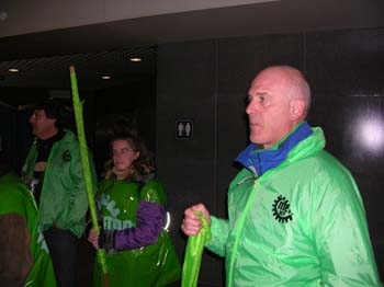 02122006 betoging voor VW 010.jpg