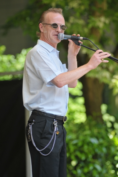 02.JPG