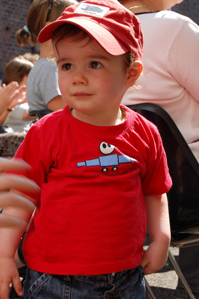 Click to begin slideshow 11.jpg