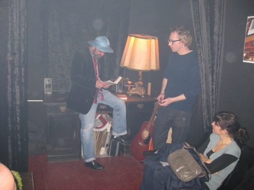 Click to begin slideshow 13- berlijns-miniatuurtheater.jpg