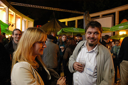 Click to begin slideshow 15.jpg