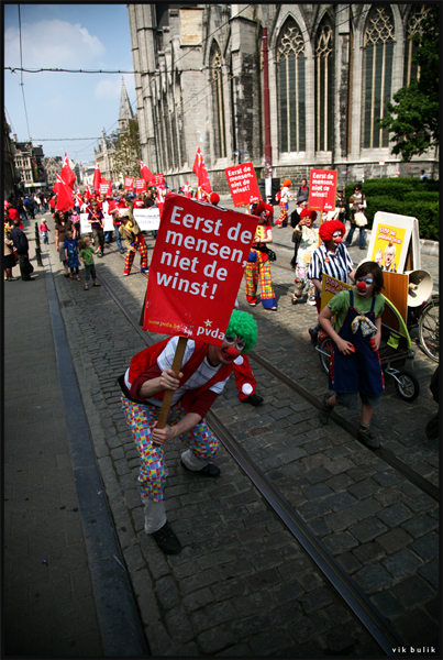 1mei-pvda (5).jpg