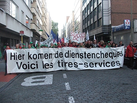 2006_1110dienstench0005.JPG