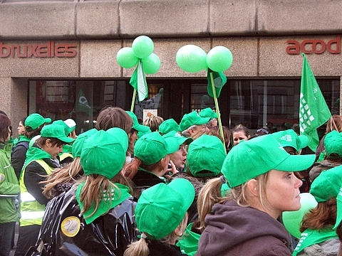 2006_1110dienstench0036.JPG