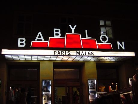 Click to begin slideshow 25-Babylon.jpg