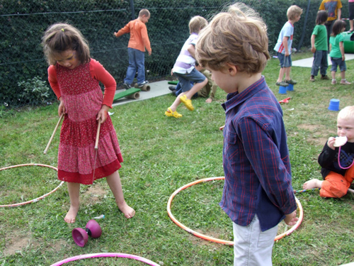 Click to begin slideshow 8_g.jpg