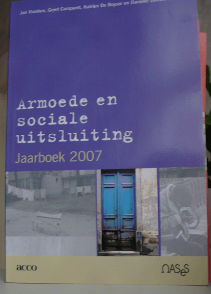 Click to begin slideshow AR-jaarboek-1.gif