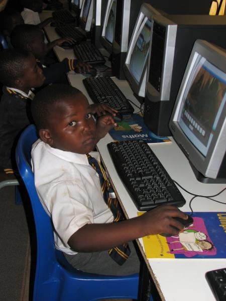 Afrikaanse School.jpeg Afrikaanse School.jpeg