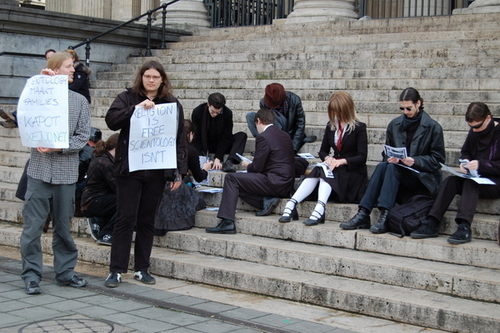 Anonymous Scientology protest Brussels 005-1.jpg