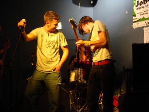 Click to begin slideshow B2.jpg