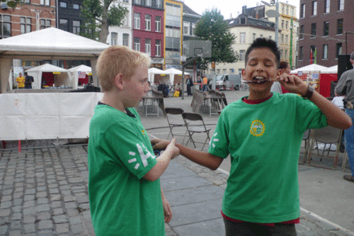Click to begin slideshow CO-SCHAAR-12.gif