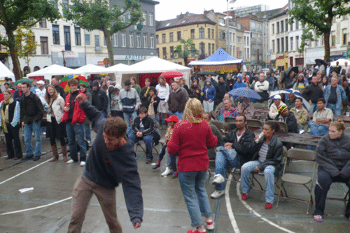 Click to begin slideshow CO-plein-1.gif