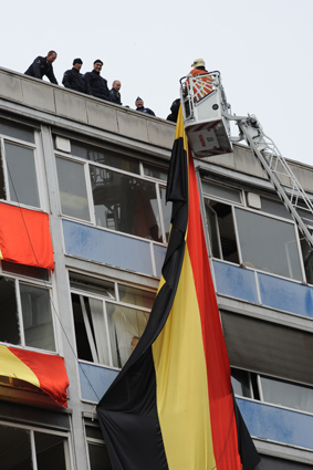 Click to begin slideshow D3-DSC_2072_646 copy.jpg