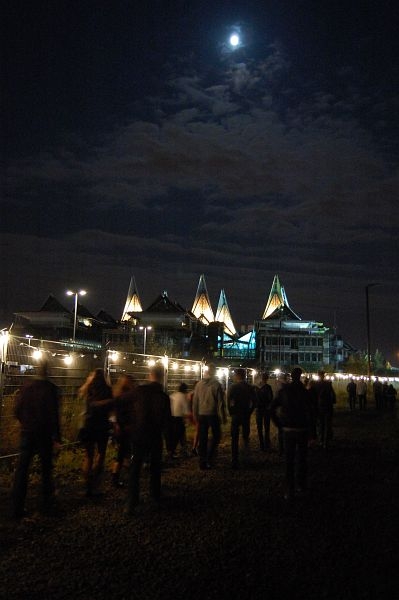 Click to begin slideshow DSC5645.jpg