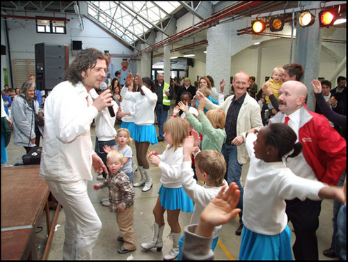 Click to begin slideshow DSCF0222.jpg