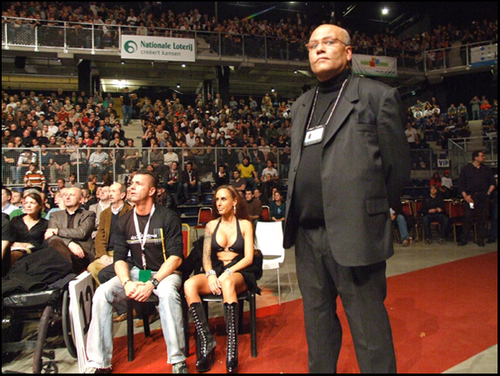 Click to begin slideshow DSCF0893.jpg