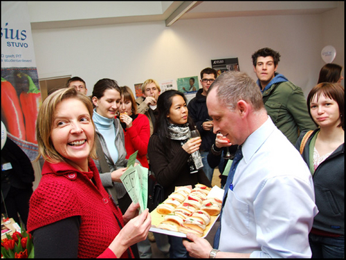 Click to begin slideshow DSCF1210.jpg