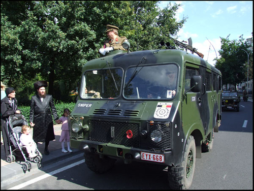 Click to begin slideshow DSCF1637.jpg