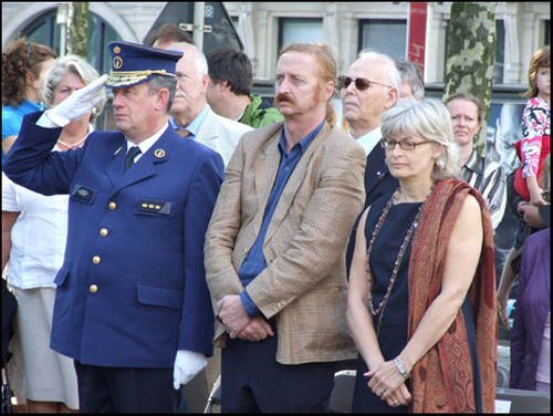 Click to begin slideshow DSCF1931.jpg