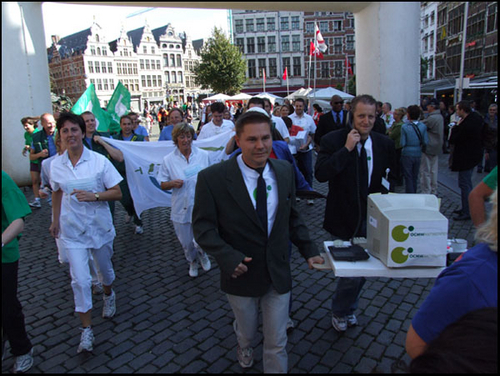 Click to begin slideshow DSCF1970.jpg