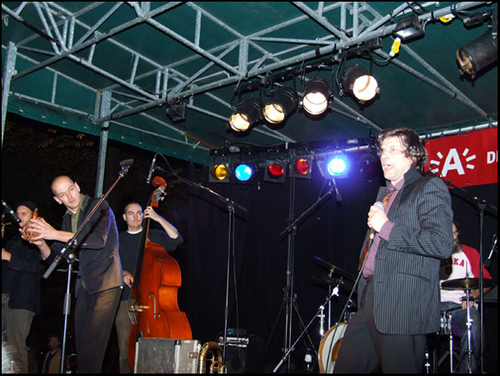 Click to begin slideshow DSCF2351.jpg