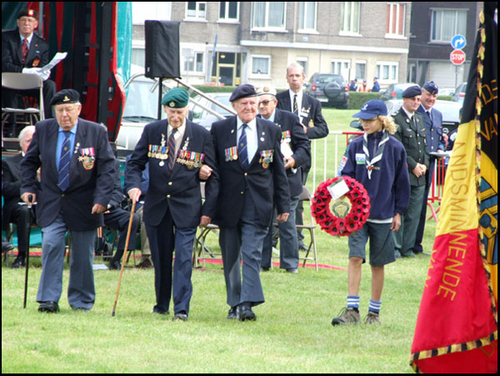 Click to begin slideshow DSCF2949.jpg