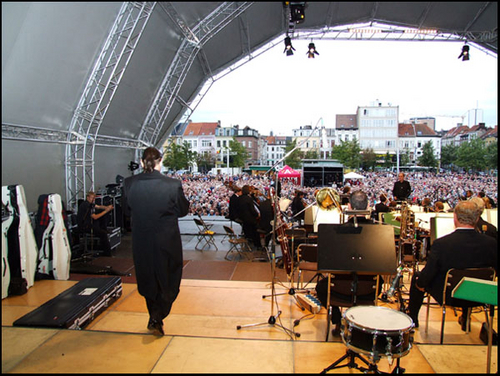 Click to begin slideshow DSCF3775.jpg