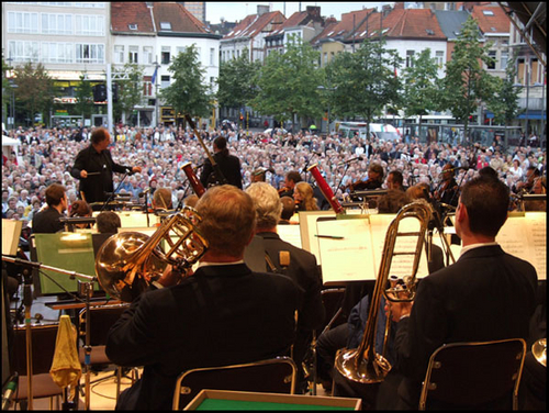 Click to begin slideshow DSCF3795.jpg