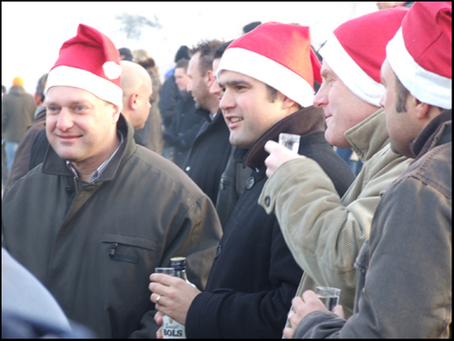 Click to begin slideshow DSCF3966.jpg