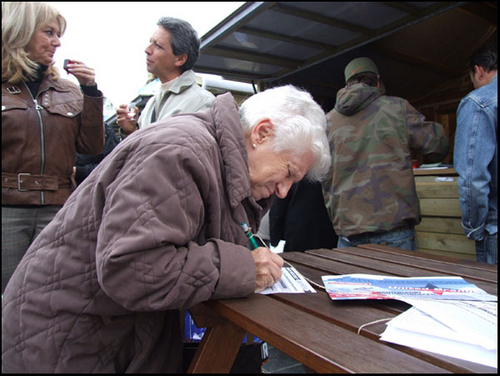 Click to begin slideshow DSCF4024.jpg