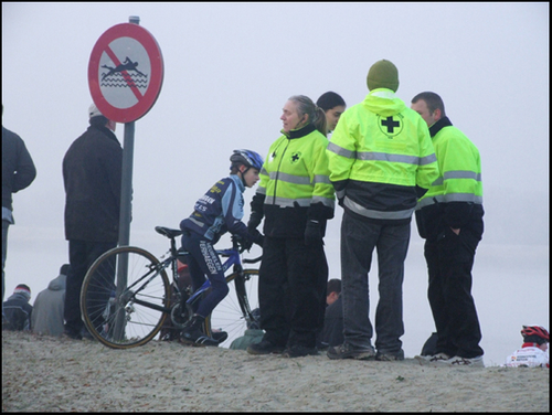 Click to begin slideshow DSCF4147.jpg