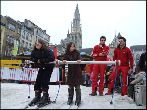 Click to begin slideshow DSCF4222.jpg