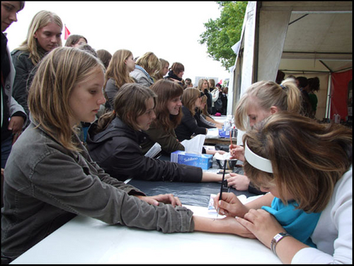 Click to begin slideshow DSCF6834.jpg