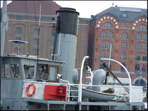 Click to begin slideshow DSCF8242.jpg