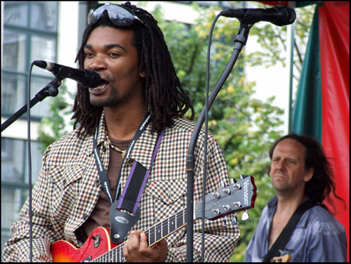 Click to begin slideshow DSCF8345.jpg