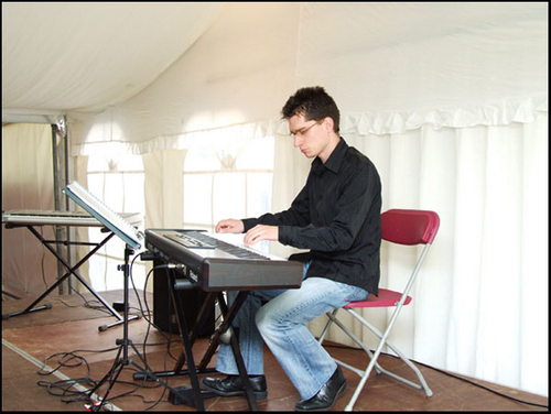 Click to begin slideshow DSCF8380.jpg