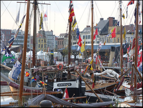 Click to begin slideshow DSCF8560.jpg