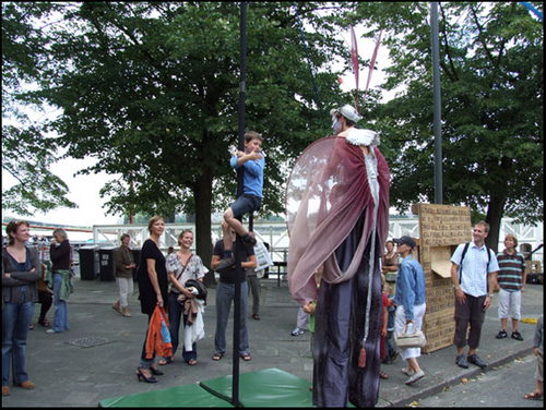 Click to begin slideshow DSCF8633.jpg