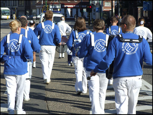 Click to begin slideshow DSCF9727.jpg