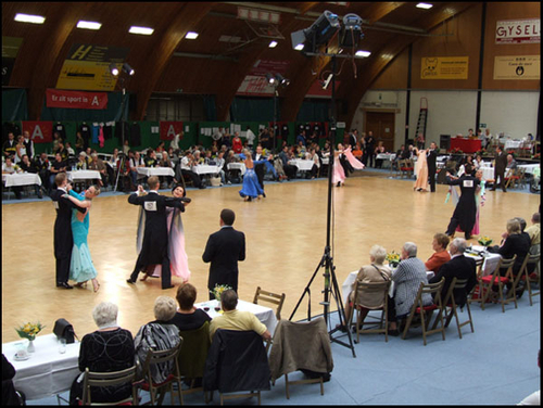 Click to begin slideshow DSCF9753.jpg